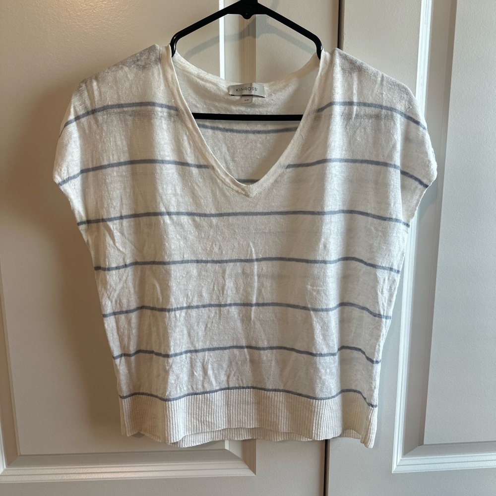 Kinross White and Blue Striped V-Neck Tee 100% Linen